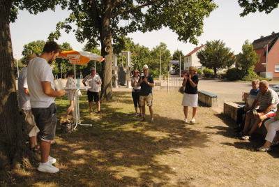 Beifall von den Mitspielern